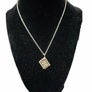 Vintage Givenchy 4G Logo Pendant Necklace Gold Tone Rope Chain Stamped 16.3"